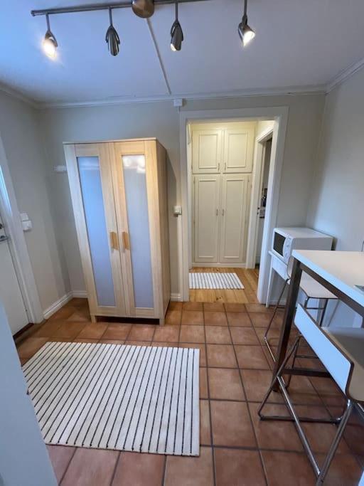 Apartament With Access To Garden, Central, Quiet And With Free Parking 프레드릭스타드 외부 사진